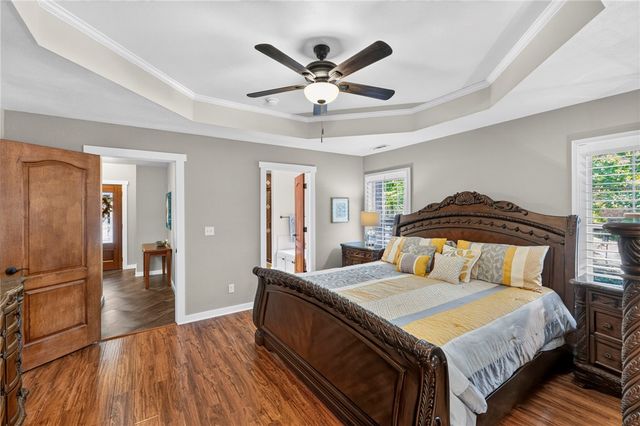 15211 Haynes Road, Rogers, AR 72756
