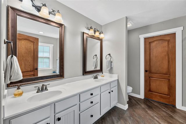 15211 Haynes Road, Rogers, AR 72756