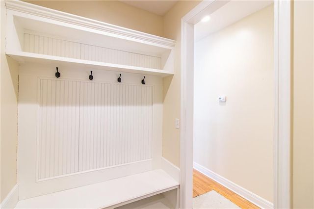 17795 Stoney Creek Lane, Warsaw, MO 65355