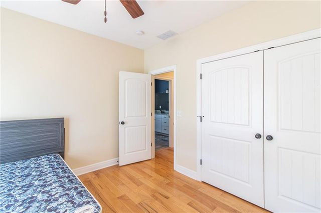 17795 Stoney Creek Lane, Warsaw, MO 65355