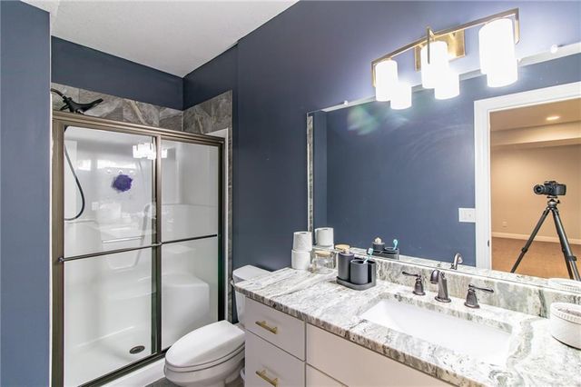 17795 Stoney Creek Lane, Warsaw, MO 65355