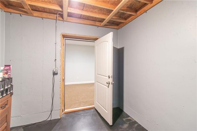 17795 Stoney Creek Lane, Warsaw, MO 65355