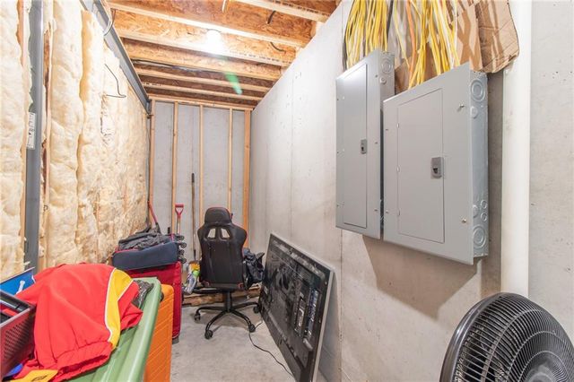 17795 Stoney Creek Lane, Warsaw, MO 65355