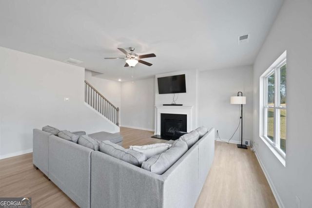 1441 Stephens View Drive, Loganville, GA 30052