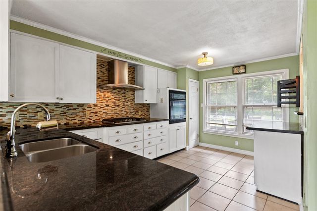 1311 Lamar Drive, La Marque, TX 77568