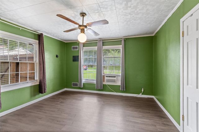 1311 Lamar Drive, La Marque, TX 77568