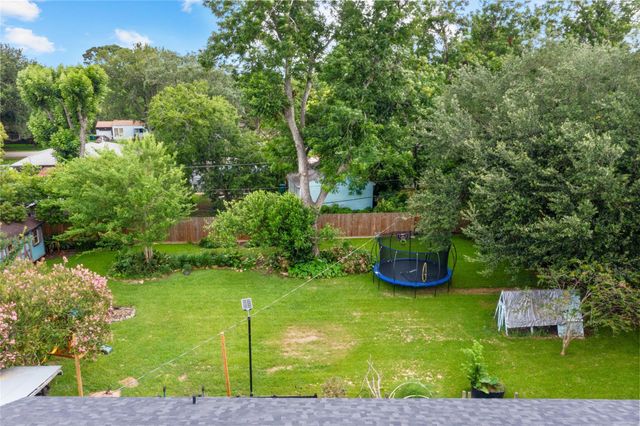 1311 Lamar Drive, La Marque, TX 77568
