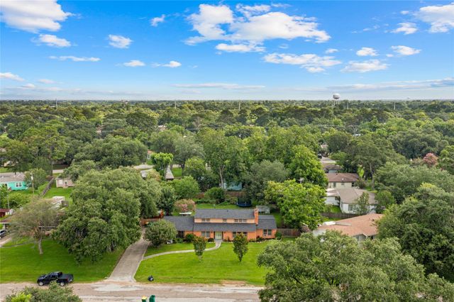 1311 Lamar Drive, La Marque, TX 77568