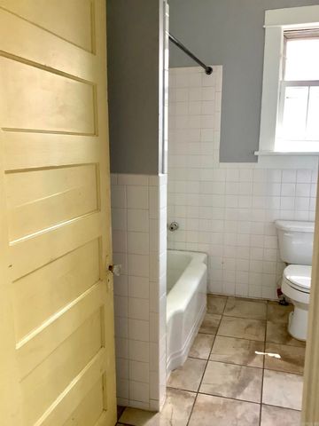 209 N Patterson Street, Hot Springs, AR 71901