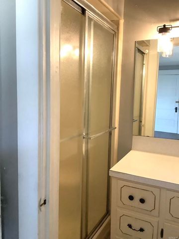 209 N Patterson Street, Hot Springs, AR 71901