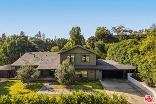 16727 Pineridge Drive, Granada Hills (los Angeles), CA 91344