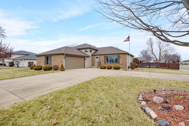 10461 W Magoun Drive, St. John, IN 46373