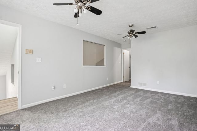 6430 Oakleaf Way, Morrow, GA 30260