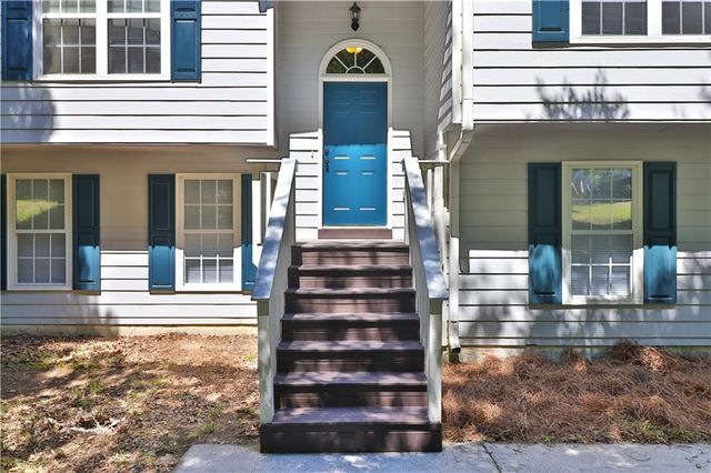 353 Fall View Court, Winder, GA 30680