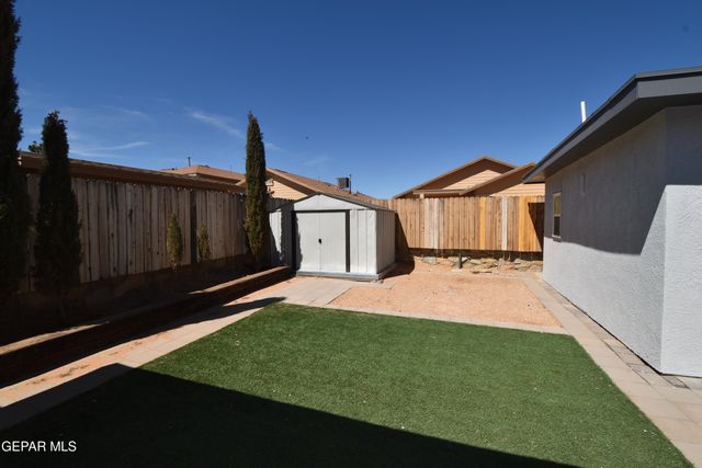 14345 Pacific Point Drive, El Paso, TX 79938