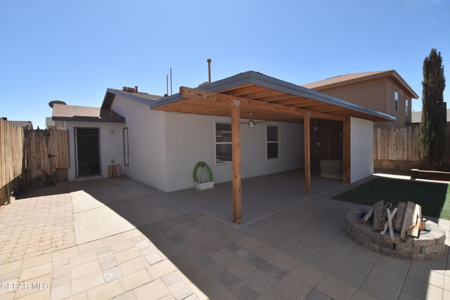14345 Pacific Point Drive, El Paso, TX 79938