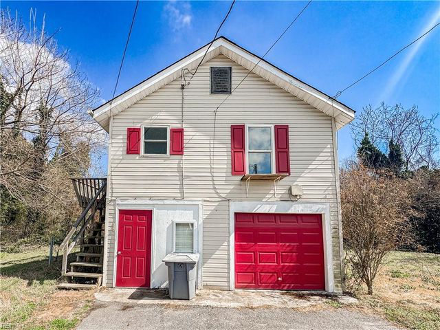 460 England AVE, Hampton, VA 23669