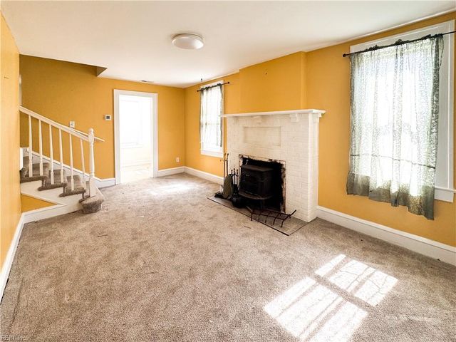 460 England AVE, Hampton, VA 23669