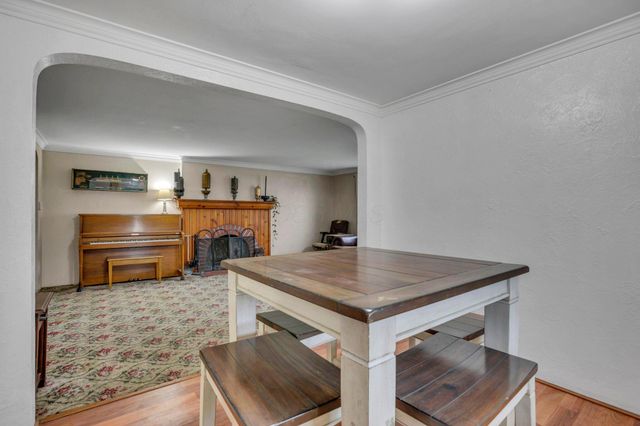 527 N Hague Avenue, Columbus, OH 43204