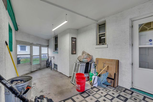 527 N Hague Avenue, Columbus, OH 43204