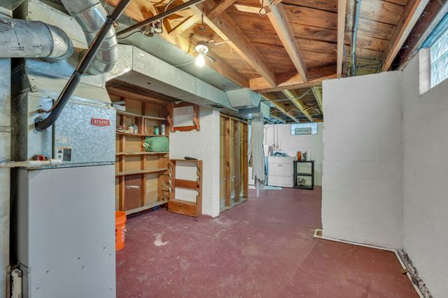 527 N Hague Avenue, Columbus, OH 43204