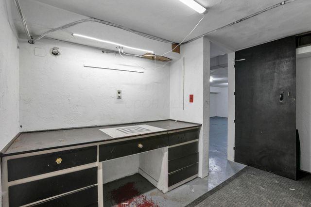 527 N Hague Avenue, Columbus, OH 43204