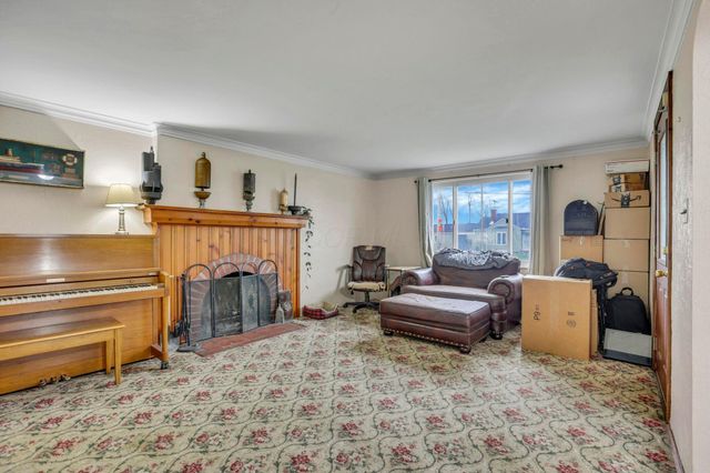 527 N Hague Avenue, Columbus, OH 43204