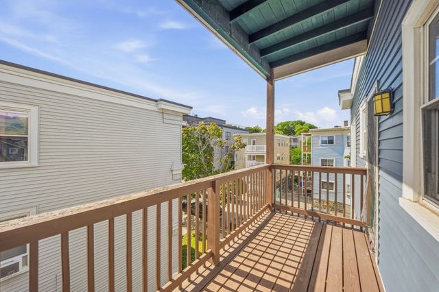 103 Welles Ave 3R, Boston, MA 02124