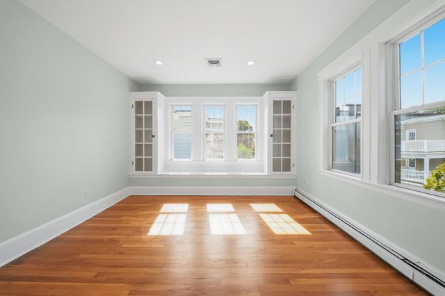 103 Welles Ave 3R, Boston, MA 02124