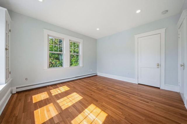 103 Welles Ave 3R, Boston, MA 02124