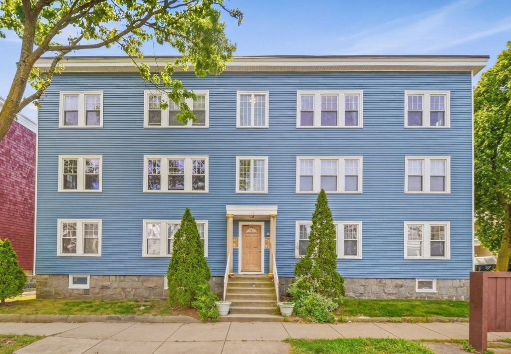 103 Welles Ave 3R, Boston, MA 02124
