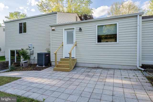 12772 BRADWELL RD, Herndon, VA 20171