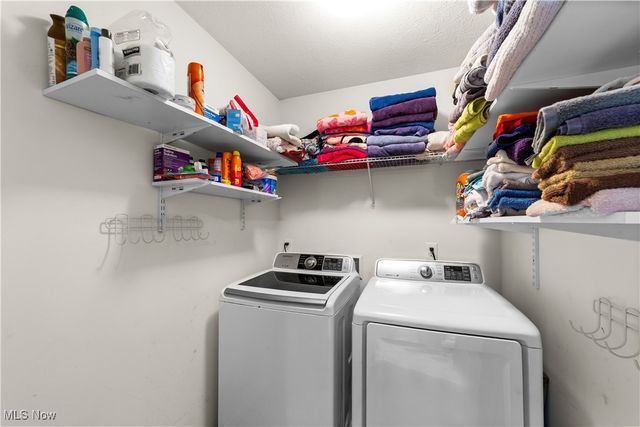 3113 Briarcliff Road, Brunswick, OH 44212