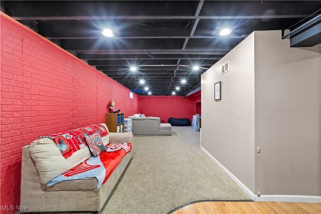 3113 Briarcliff Road, Brunswick, OH 44212