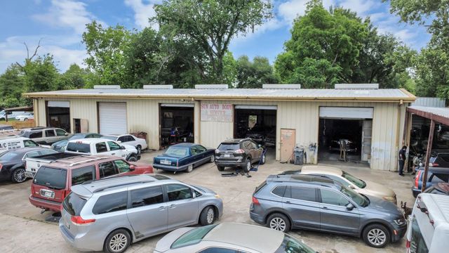 703 E Little York Road, Houston, TX 77076