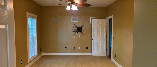19489 Oak Circle, Springdale, AR 72764