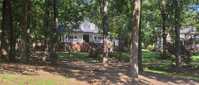 19489 Oak Circle, Springdale, AR 72764