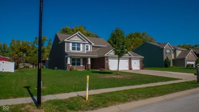 110 Mission Terrace Drive, Whiteland, IN 46184