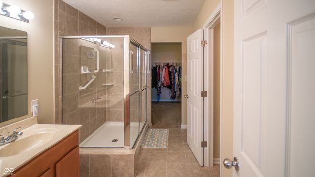 110 Mission Terrace Drive, Whiteland, IN 46184