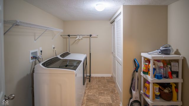 110 Mission Terrace Drive, Whiteland, IN 46184