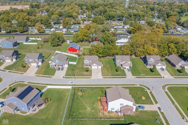 110 Mission Terrace Drive, Whiteland, IN 46184