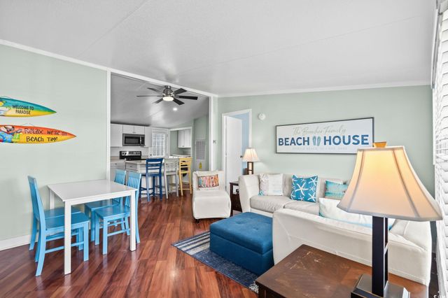 1508 Sunnydale Ln., Murrells Inlet, SC 29576