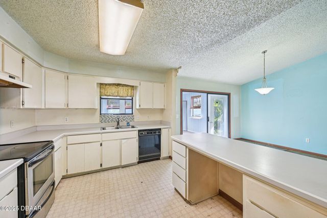 74 Brittany Lane, Palm Coast, FL 32137