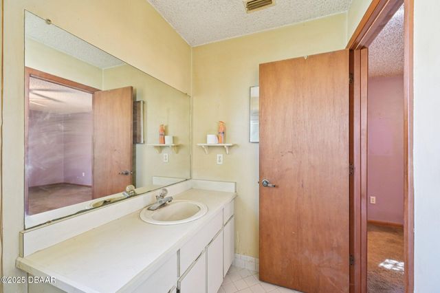 74 Brittany Lane, Palm Coast, FL 32137