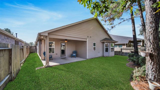 106 Knollbrook Circle, Montgomery, TX 77316