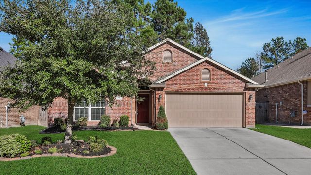 106 Knollbrook Circle, Montgomery, TX 77316