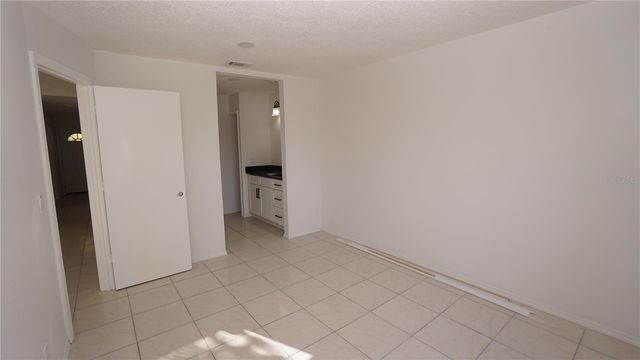 842 ANGELA LANE, Kissimmee, FL 34741