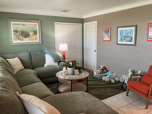 968 62ND PLACE S, St Petersburg, FL 33705