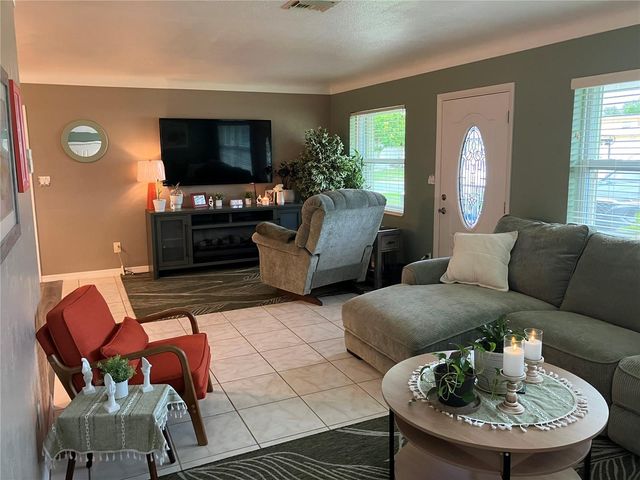 968 62ND PLACE S, St Petersburg, FL 33705