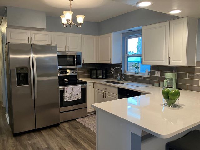 968 62ND PLACE S, St Petersburg, FL 33705